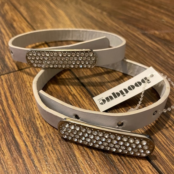 👢 Bootique Boot Jewelry Belt Gems Pair of White Accessories NWT - Picture 2 of 5